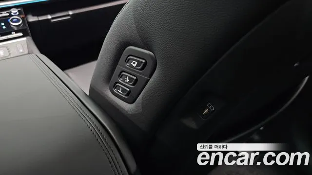 Hyundai Santafe — Фото автомобиля 28
