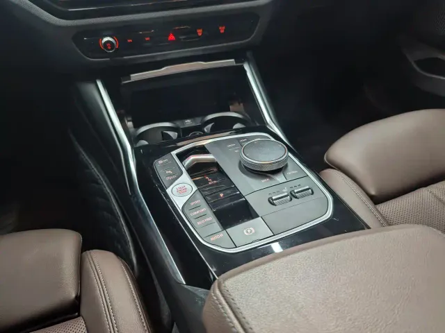 BMW 3 Series — Фото автомобиля 17