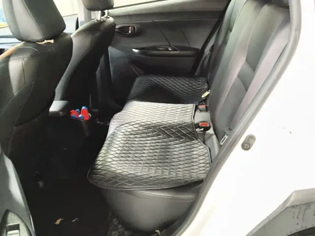 Toyota YARiS L Zhi Xuan — Фото автомобиля 16