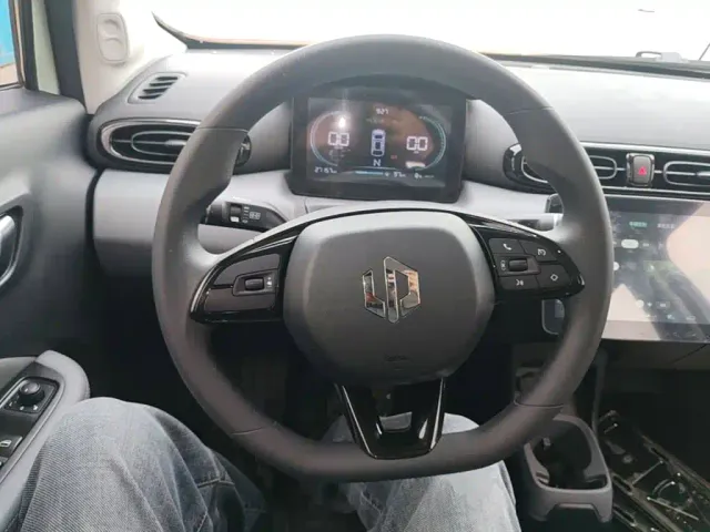 Leapmotor T03 — Фото автомобиля 10