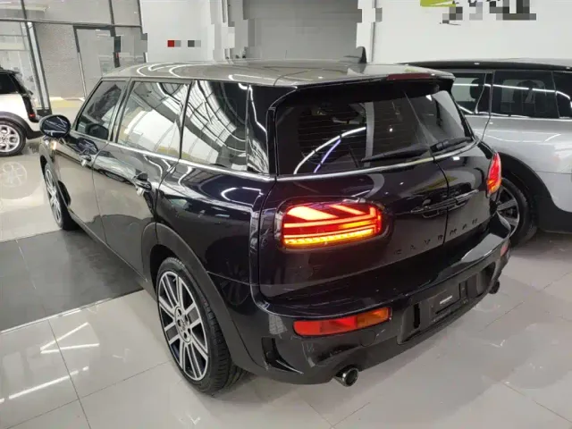 MINI Clubman — Фото автомобиля 22