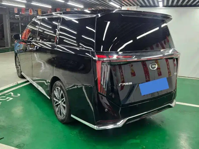 GAC Trumpchi M8 — Фото автомобиля 5