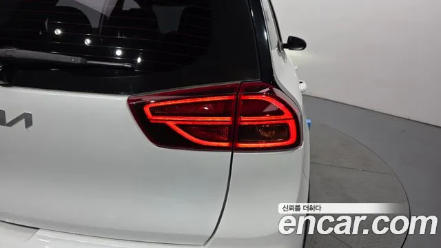 Kia Niro Niro Plus Earth — Фото автомобиля 19