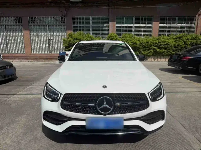Mercedes-Benz GLC Coupe — Фото автомобиля 2