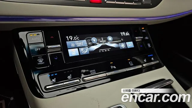 Hyundai Grandeur — Фото автомобиля 30