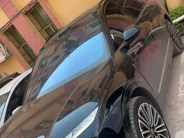 Фотография автомобиля — Nio ES8