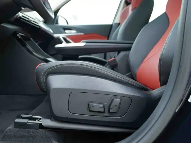 BMW X1 — Фото автомобиля 11