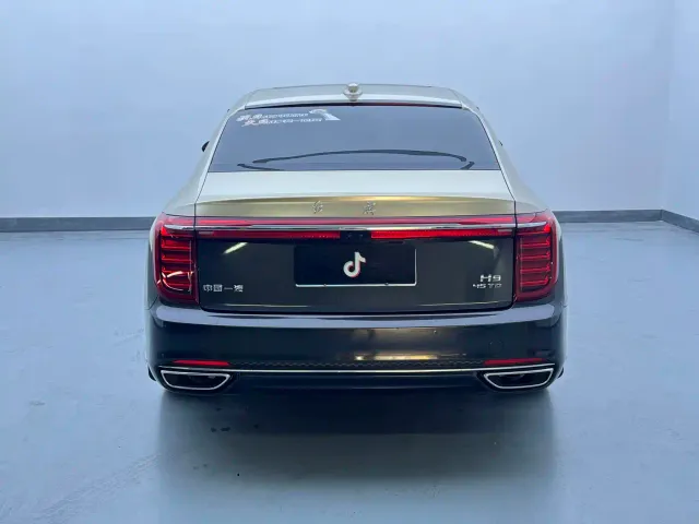 Hongqi H9 — Фото автомобиля 6