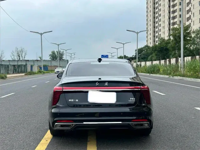 Hongqi H5 — Фото автомобиля 10