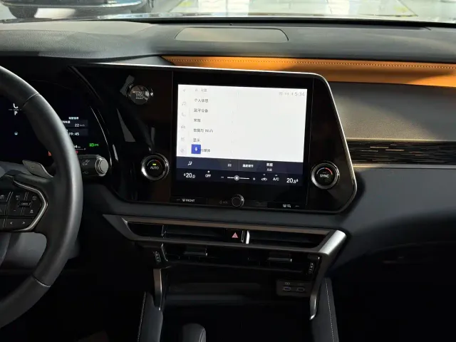 Lexus RX — Фото автомобиля 11