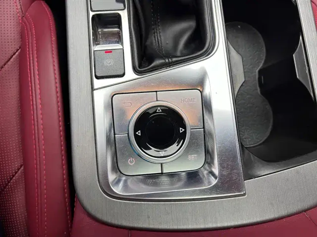 Jetour X70 Plus — Фото автомобиля 11