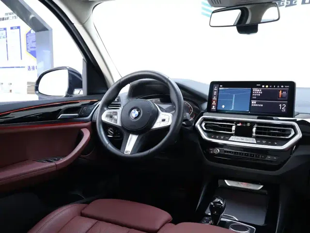 BMW X3 — Фото автомобиля 14
