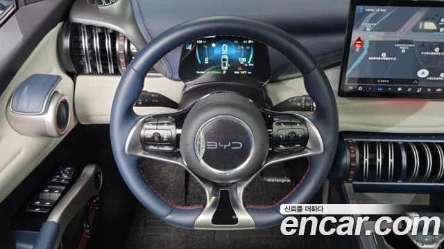 BYD Atto 3 — Фото автомобиля 12