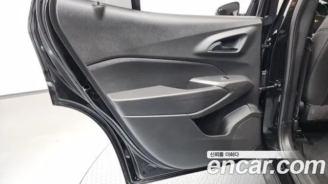 ChevroletGMDaewoo Trax Trax Кроссовер — Фото автомобиля 24
