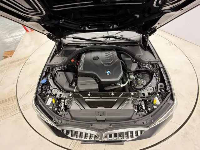 BMW BMW 3 Series 2023 320Li M Sport Package — Фото автомобиля 8