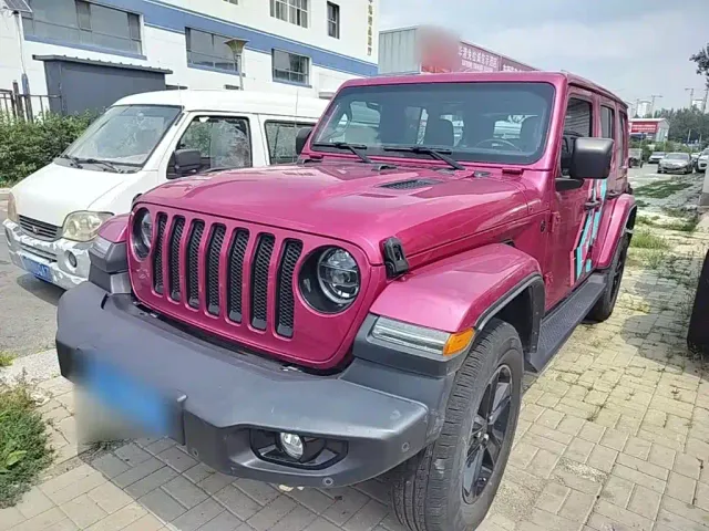 Фотография автомобиля — Jeep Wrangler