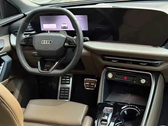 Audi Q5L — Фото автомобиля 8