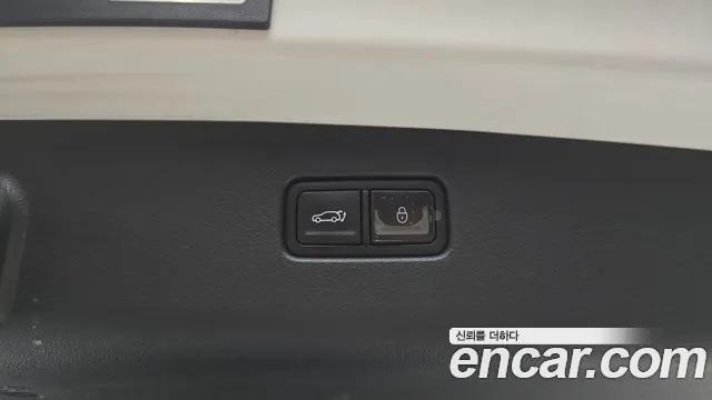 Genesis GV70 — Фото автомобиля 20