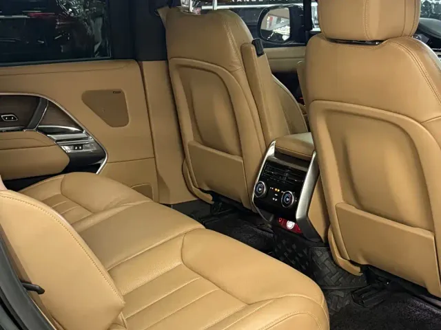 Land Rover Range Rover — Фото автомобиля 8