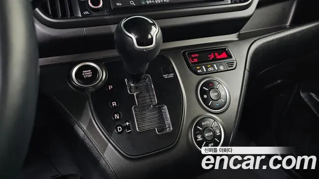 Kia RAY Новый Kia Ray Prestige — Фото автомобиля 9
