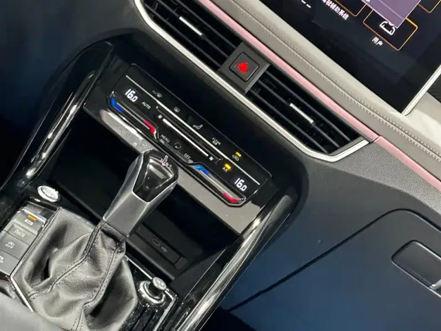 Volkswagen Tayron — Фото автомобиля 20