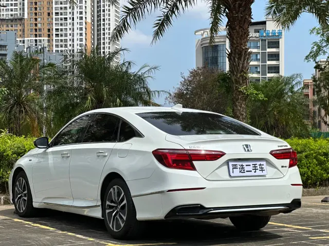 Honda Inspire — Фото автомобиля 7