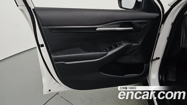 Kia Seltos New — Фото автомобиля 13