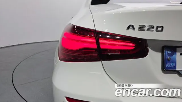 Mercedes-Benz A-Class — Фото автомобиля 23