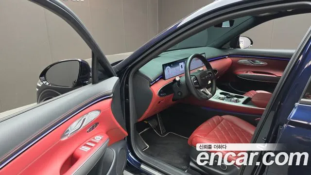 Genesis GV70 — Фото автомобиля 15