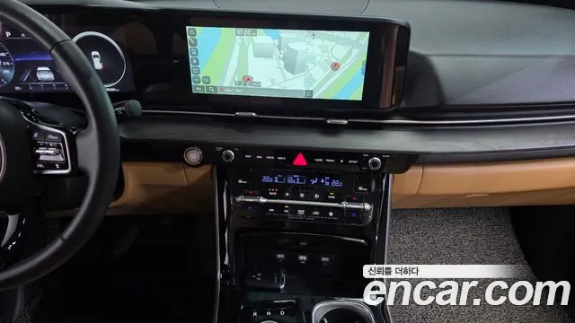 Kia Carnival Generation 4 — Фото автомобиля 15