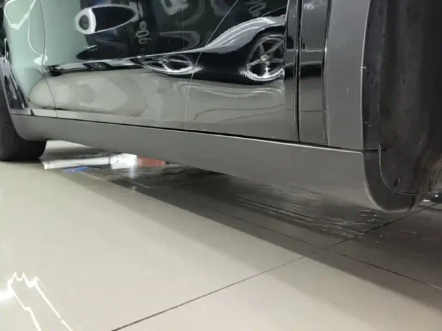 Tesla Model Y — Фото автомобиля 20