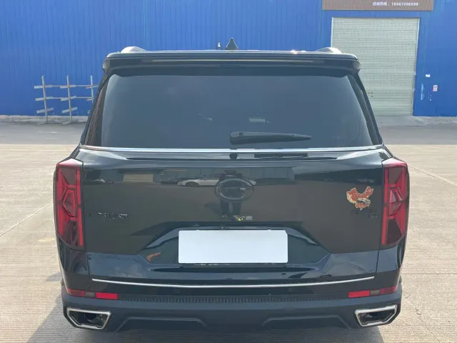 GAC Trumpchi GS8 — Фото автомобиля 4