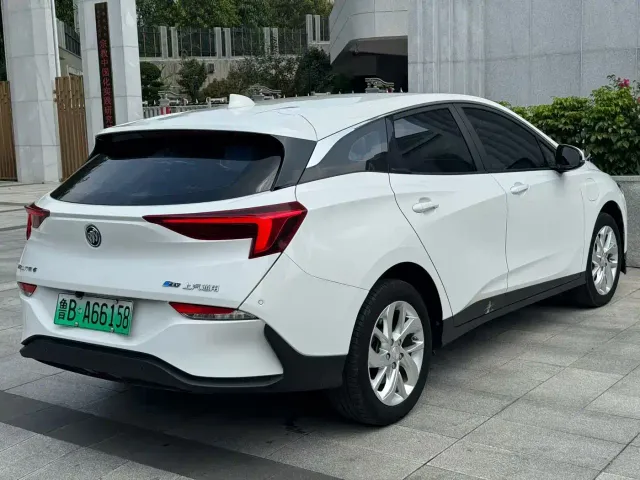 Buick Velite 6 — Фото автомобиля 7