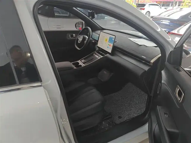 Wuling Starlight S — Фото автомобиля 19