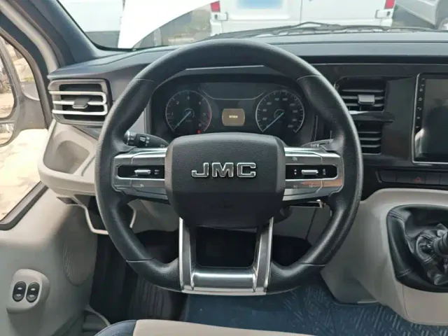 JMC Fushun — Фото автомобиля 10