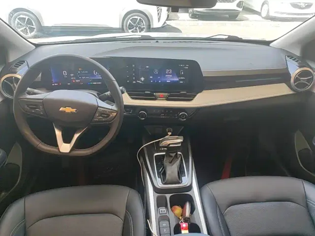 Chevrolet Monza — Фото автомобиля 9