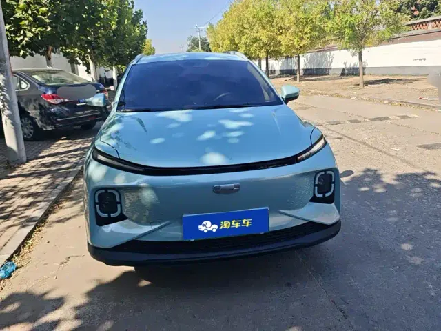 Geely Geometry E Firefly — Фото автомобиля 2