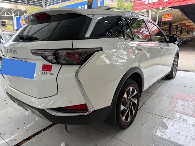 Dongfeng Yixuan GS — Фото автомобиля 13