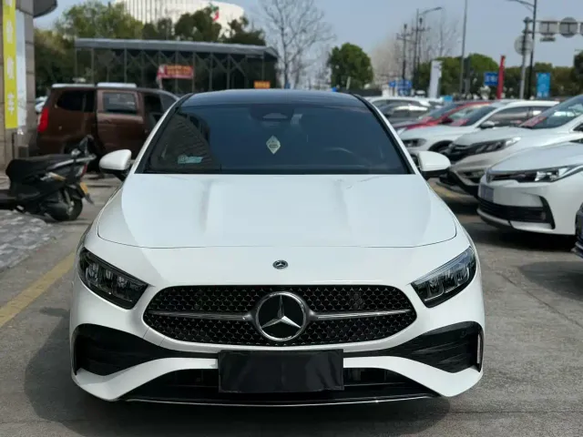 Mercedes-Benz A-Class — Фото автомобиля 2