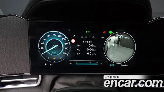 Hyundai Avante — Фото автомобиля 11