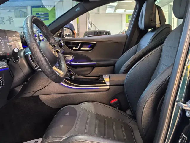 Mercedes-Benz C-Class — Фото автомобиля 4