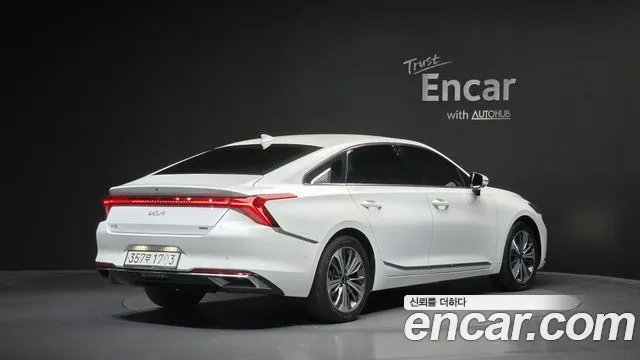 Kia K8 Hybrid — Фото автомобиля 2