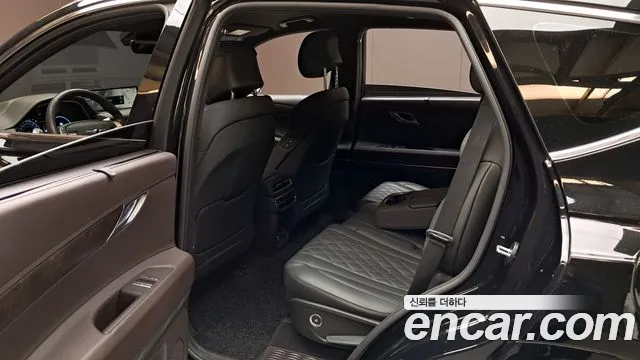 Genesis GV80 2.5T Бензин AWD — Фото автомобиля 8