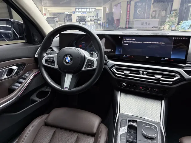 BMW 3 Series — Фото автомобиля 30