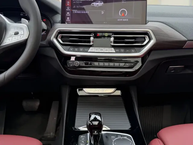 BMW X3 — Фото автомобиля 19