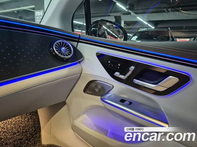 Mercedes-Benz EQE V295 — Фото автомобиля 12