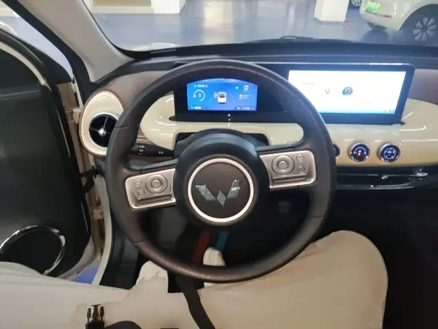 Wuling Bingo — Фото автомобиля 6