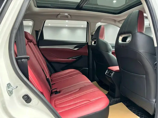 Changan CS75 Plus — Фото автомобиля 7