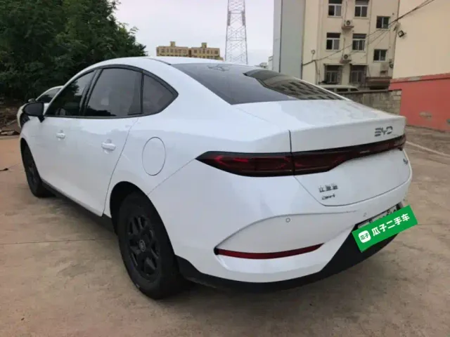 BYD Qin PLUS — Фото автомобиля 4