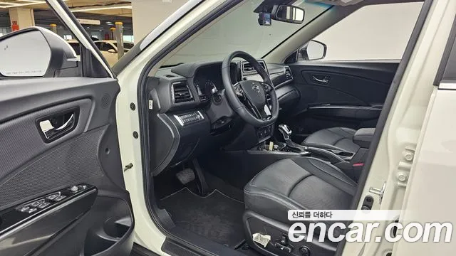 KG_Mobility_Ssangyong TIBOLI Very New Tivoli Бензин 1.5 2WD — Фото автомобиля 10